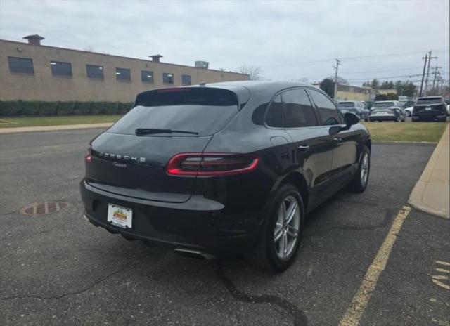2018 Porsche Macan Base