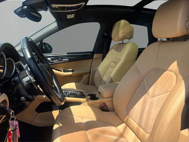 2018 Porsche Macan Base