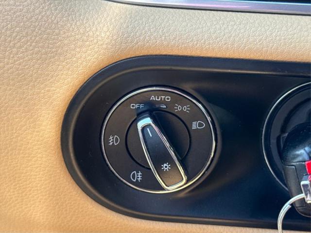 2018 Porsche Macan Base