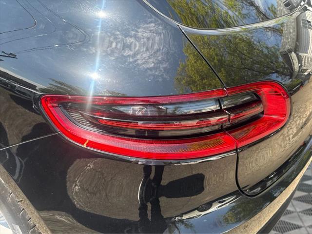 2018 Porsche Macan Base