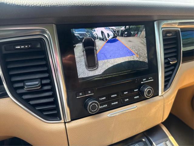 2018 Porsche Macan Base