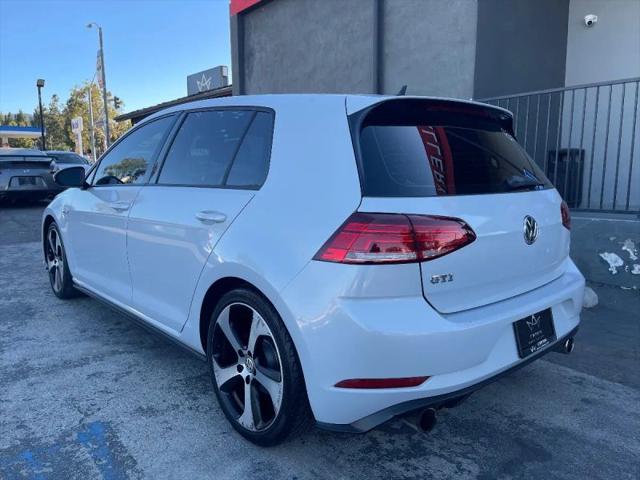 2018 Volkswagen Golf GTI 2.0T SE