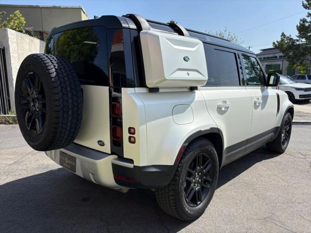 2022 Land Rover Defender 110 S