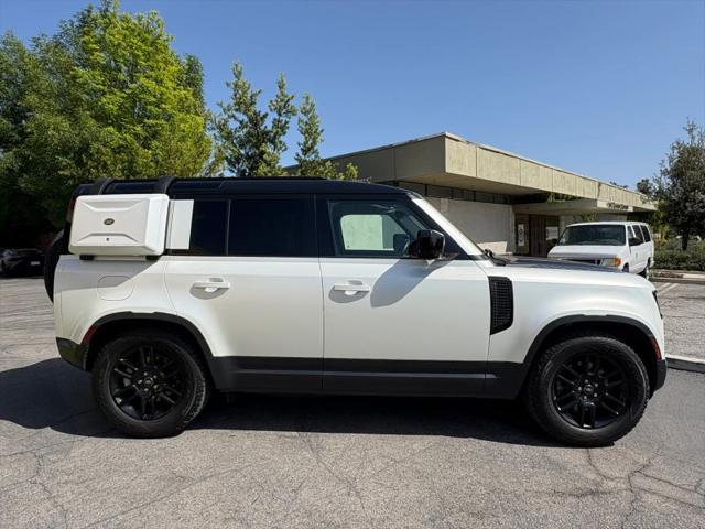 2022 Land Rover Defender 110 S