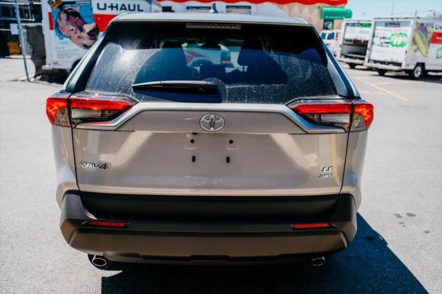 2025 Toyota RAV4 LE