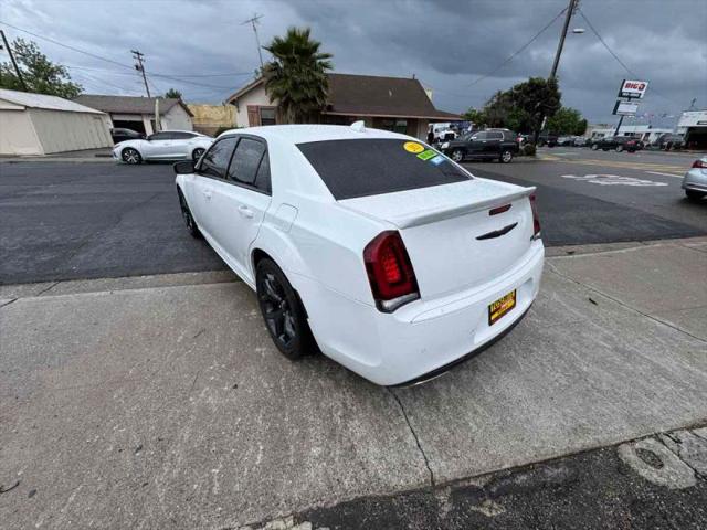 2021 Chrysler 300 300S