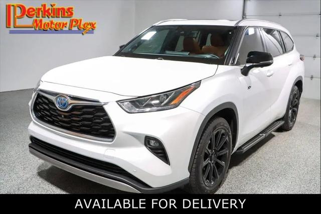 2023 Toyota Highlander Hybrid Platinum for sale in Mayfield, KY