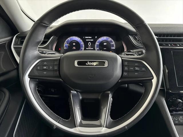 2022 Jeep Grand Cherokee L Laredo 4x4