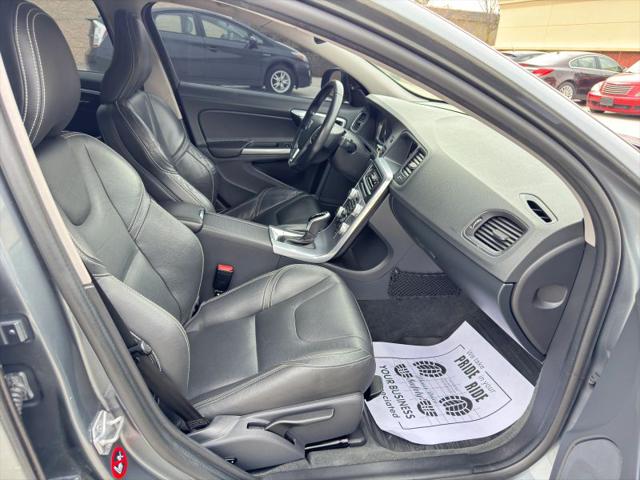 2017 Volvo S60 T5 Dynamic