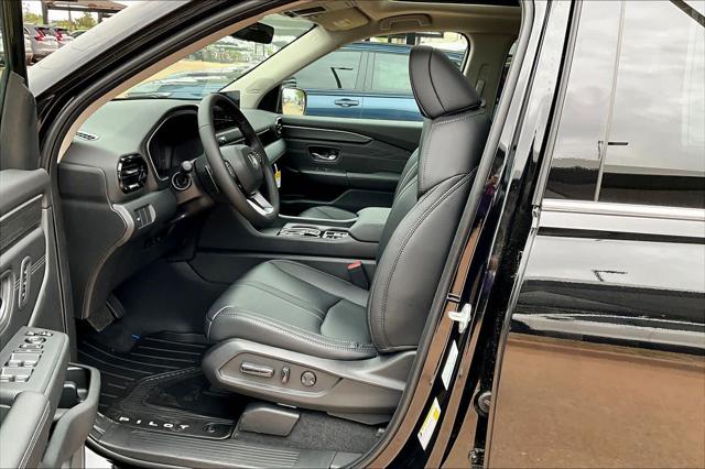 2026 Honda Pilot Touring Blackout