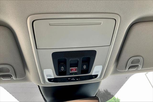 2026 Honda Pilot Touring Blackout