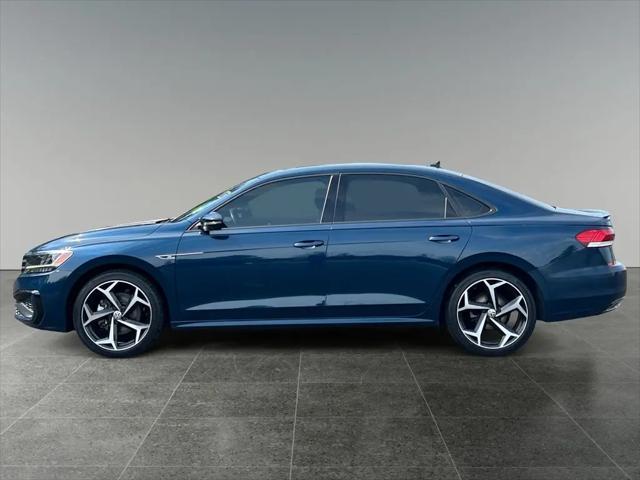 2021 Volkswagen Passat 2.0T R-Line