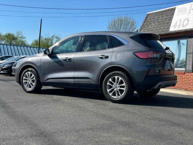 2021 Ford Escape SE