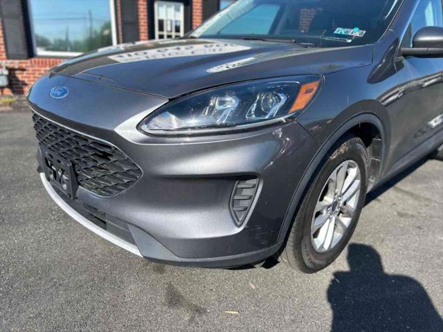 2021 Ford Escape SE