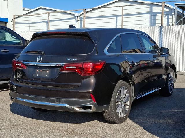 2017 Acura MDX w/Technology Package