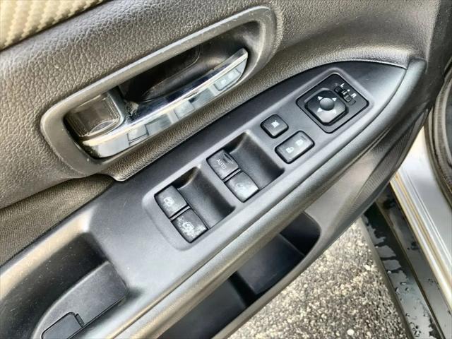 2018 Mitsubishi Outlander ES