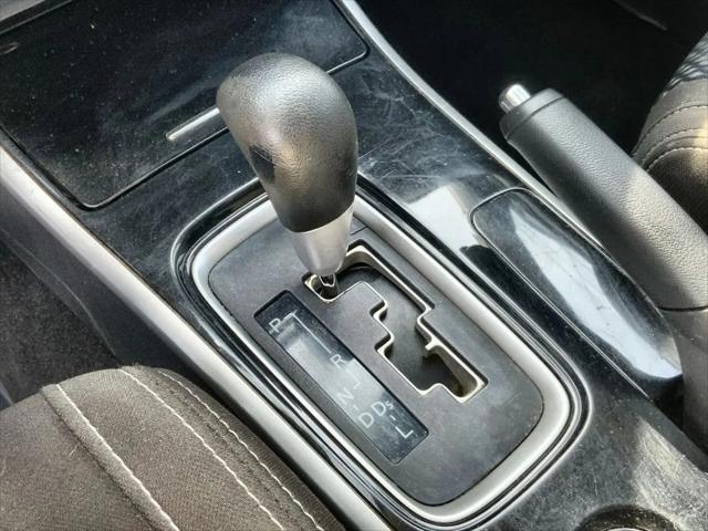 2018 Mitsubishi Outlander ES