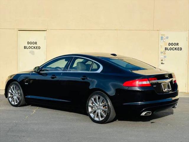 2011 Jaguar XF Premium