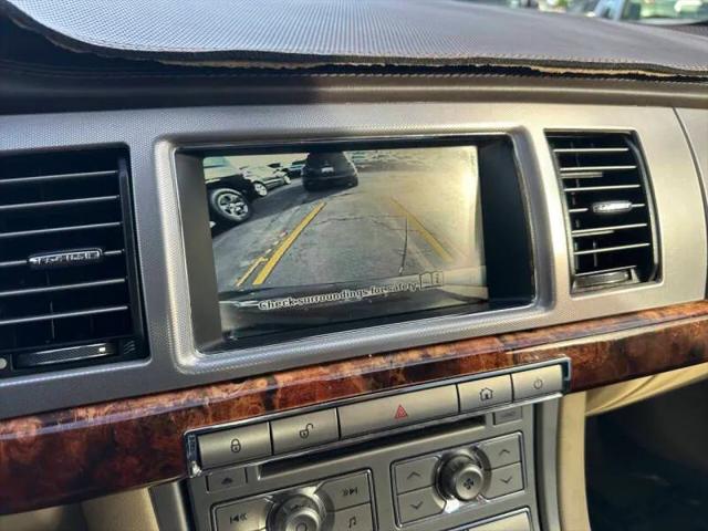 2011 Jaguar XF Premium