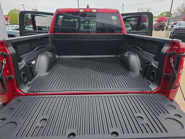 2026 Ram 1500 Big Horn Crew Cab 4x4 5'7" Box