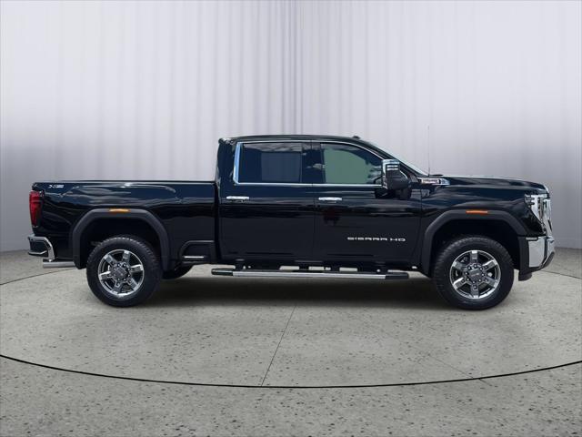 2026 GMC Sierra 2500HD Crew Cab, Standard Bed, SLT, 4WD