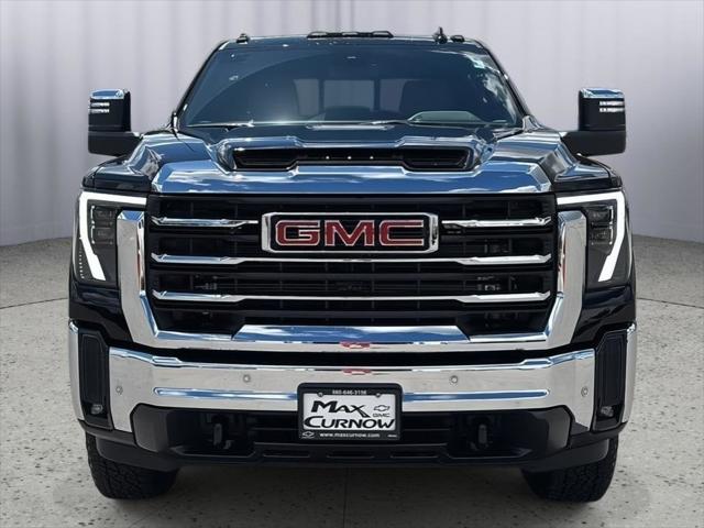 2026 GMC Sierra 2500HD Crew Cab, Standard Bed, SLT, 4WD