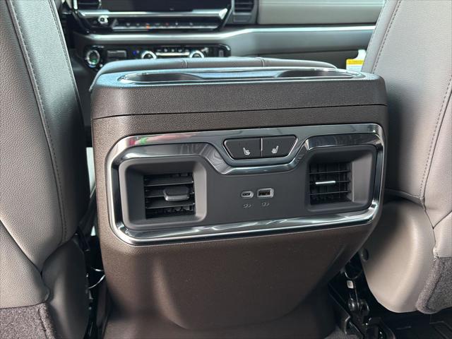2026 GMC Sierra 2500HD Crew Cab, Standard Bed, SLT, 4WD