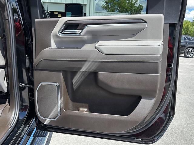 2026 GMC Sierra 2500HD Crew Cab, Standard Bed, SLT, 4WD