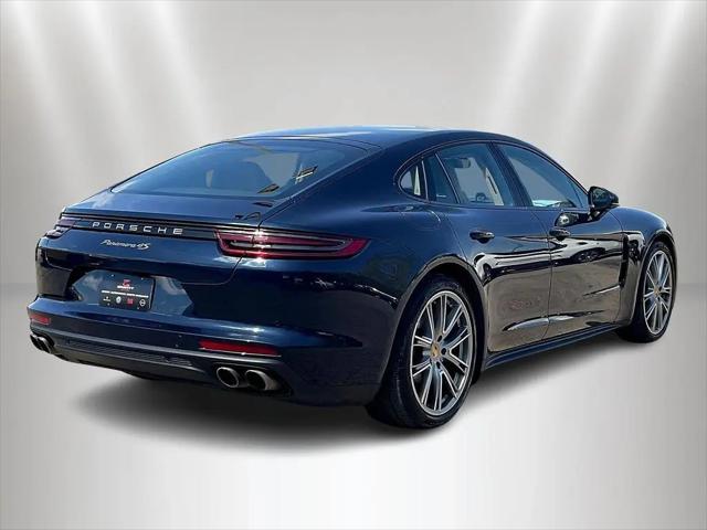 2020 Porsche Panamera 4S