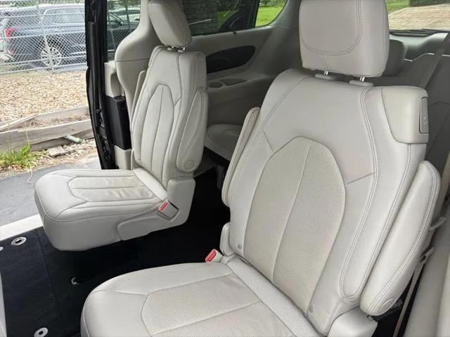 2021 Chrysler Pacifica Touring L
