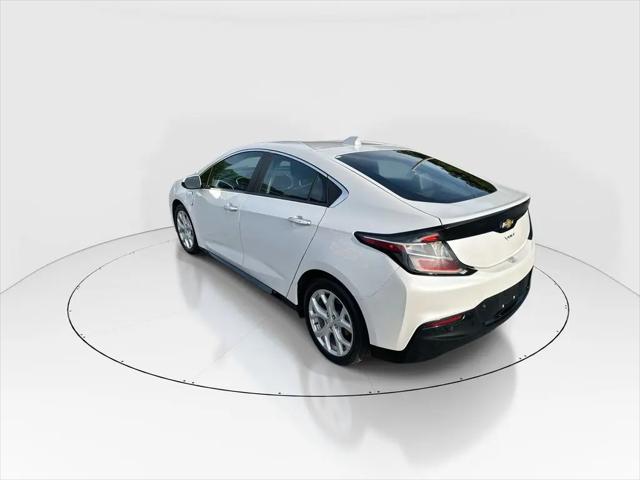 2027 Chevrolet Bolt RS FWD