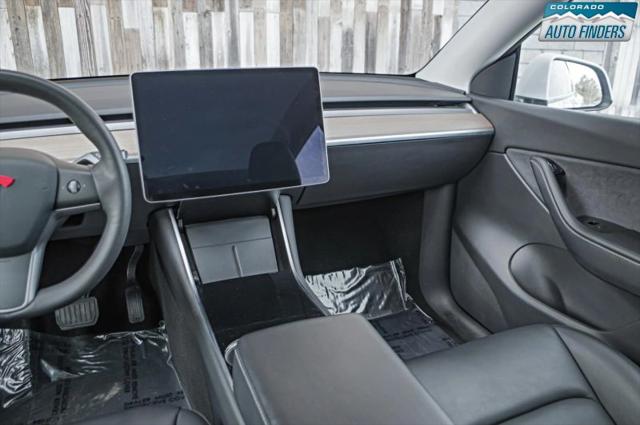 2021 Tesla Model Y Long Range Dual Motor All-Wheel Drive