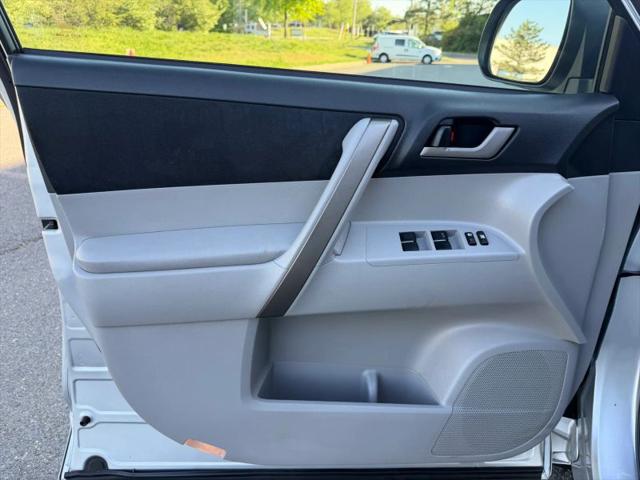 2008 Toyota Highlander Sport