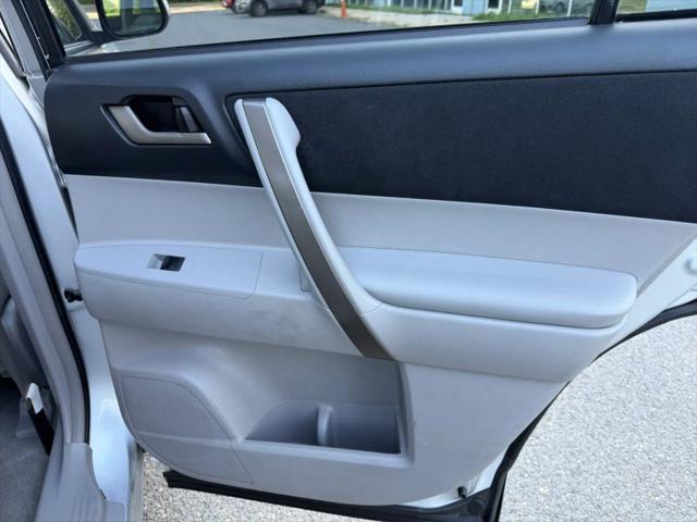 2008 Toyota Highlander Sport