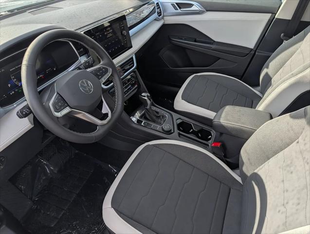 2026 Volkswagen Taos SE