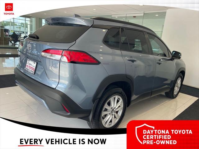 2024 Toyota Corolla Cross LE
