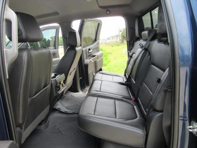 2020 Chevrolet Silverado 1500 4WD Crew Cab Short Bed RST