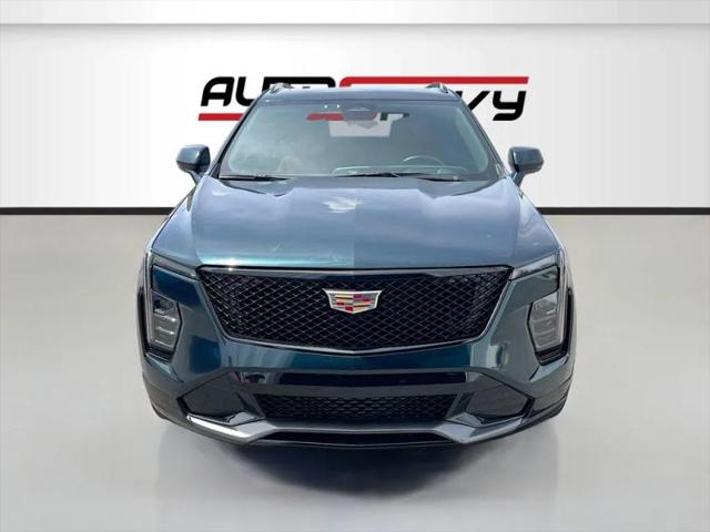 2024 Cadillac XT4 AWD Sport