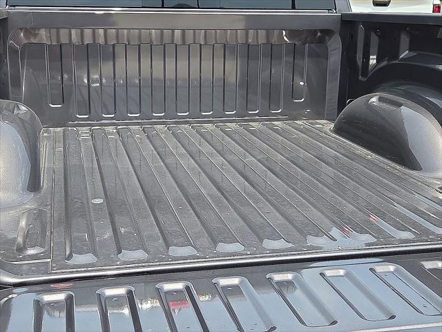 2026 Ram 1500 Tradesman Crew Cab 4x4 57 Box