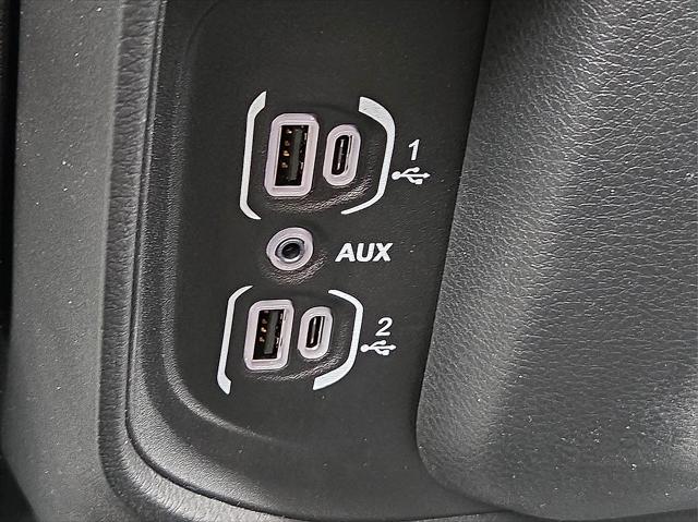 2026 Ram 1500 Tradesman Crew Cab 4x4 57 Box