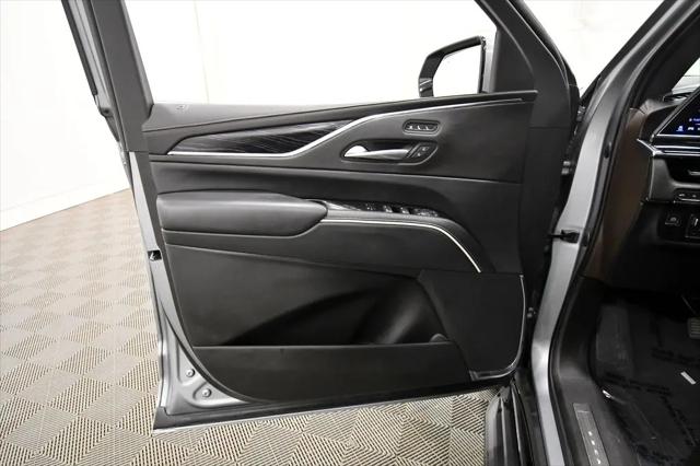 2023 Cadillac Escalade Sport