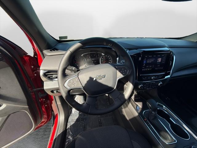 2023 Chevrolet Traverse AWD LT Cloth
