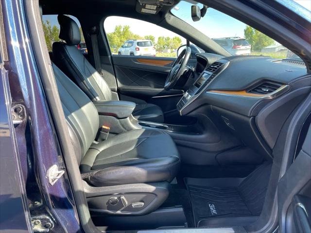2017 Lincoln MKC Select
