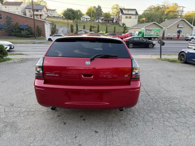 2005 Dodge Magnum RT