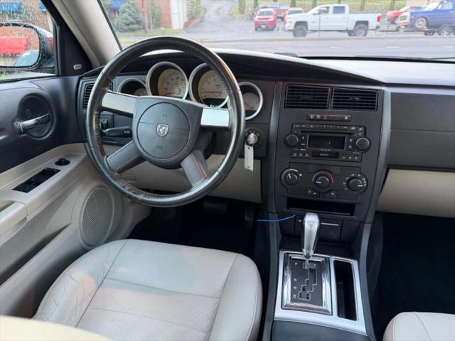 2005 Dodge Magnum RT