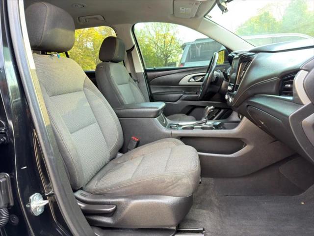 2020 Chevrolet Traverse FWD LT Cloth