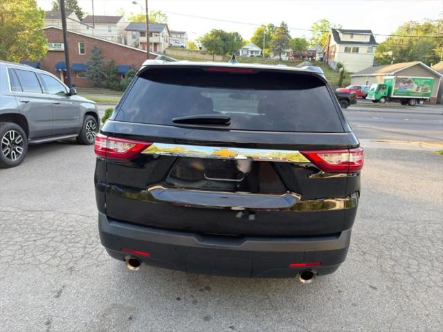 2020 Chevrolet Traverse FWD LT Cloth