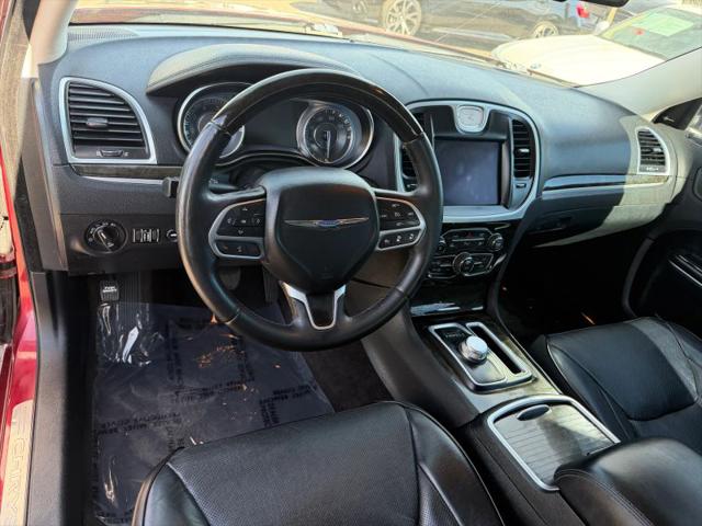 2017 Chrysler 300 300C