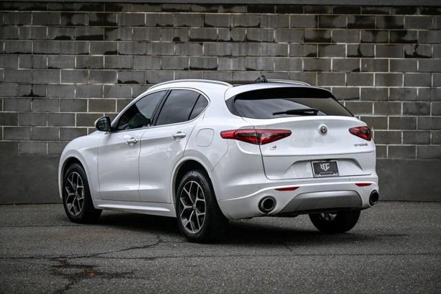 2021 Alfa Romeo Stelvio Ti AWD