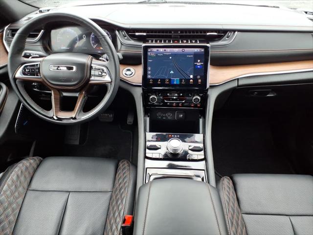 2024 Jeep Grand Cherokee Summit 4x4